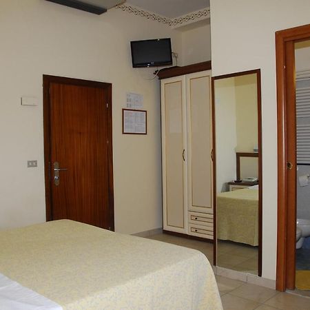 Hotel Nettuno Κατόλικα Εξωτερικό φωτογραφία